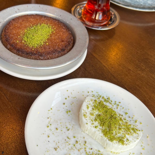 3/26/2022에 mary👩🏼💅🏻💄🐣👠님이 Chef Erdal Adana Kebap Göktürk에서 찍은 사진