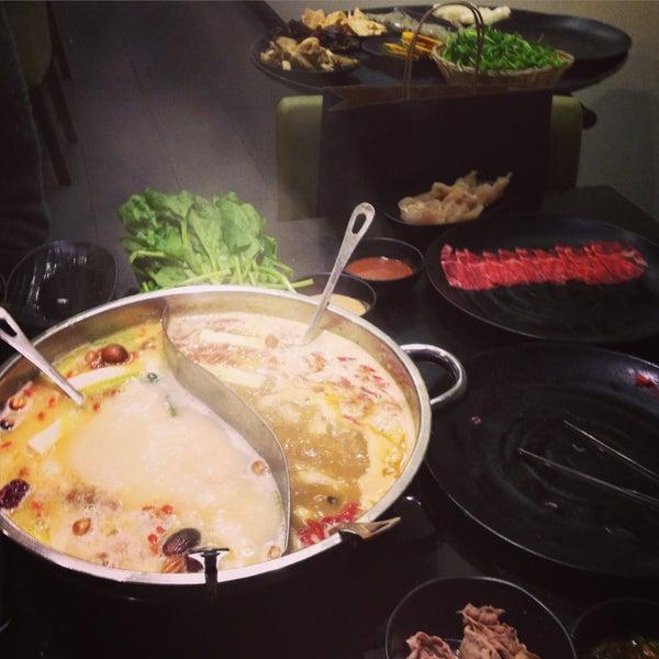 Photo taken at Little Sheep Mongolian Hot Pot by The Minty .. on 12/29/2014