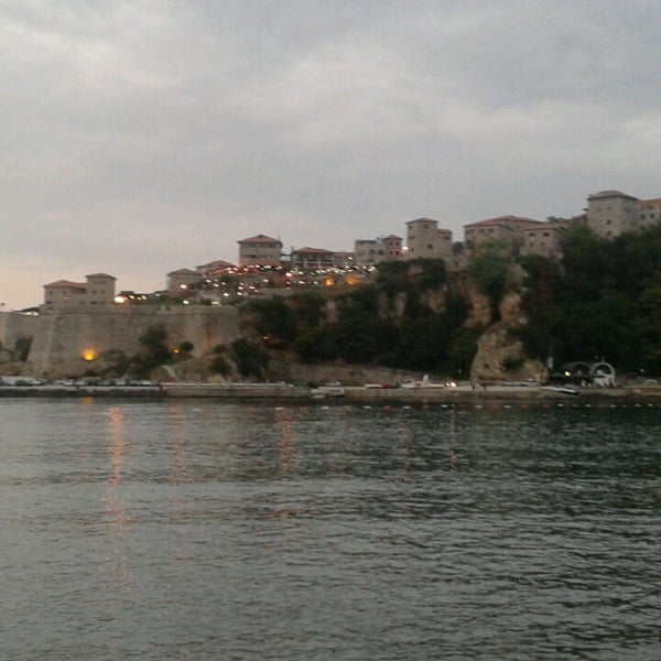 Тирана Ульцинь