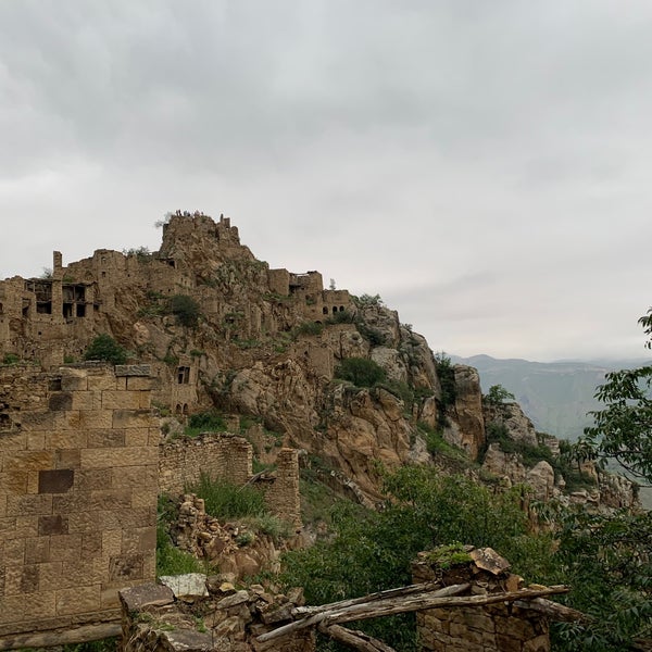 Гамсутль дагестан как добраться. Гамсутль фото. гамсутль табличка 1350м.