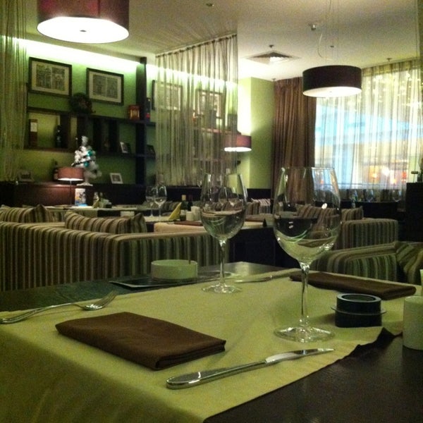 รูปภาพถ่ายที่ Cafe Simpatico โดย Olaromani เมื่อ 12/20/2012