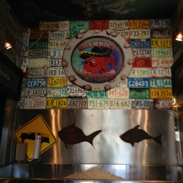 Das Foto wurde bei San Pedro Fish Market Grille von Patty am 12/19/2012 aufgenommen