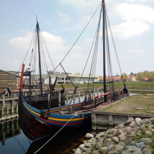 Foto tomada en Vikingeskibsmuseet  por Edward v. el 4/25/2019