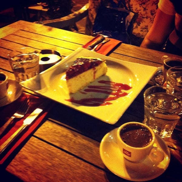 Mandolin Cafe 563 tips from 53381 visitors