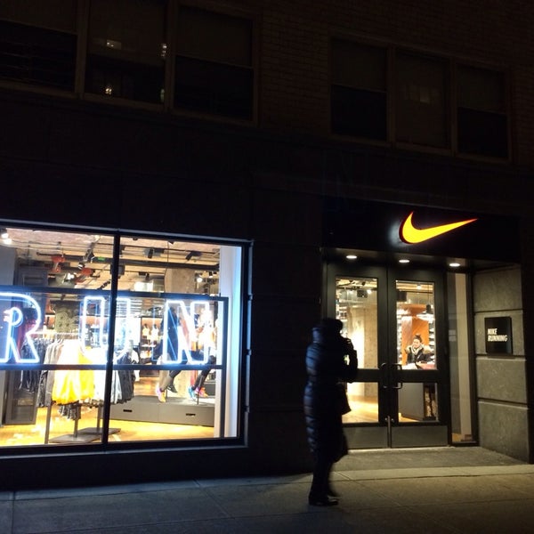 combat Bother Closely Nike Running - Upper East Side - 9 tips from 948 visitors