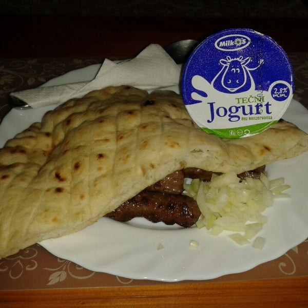 Foto scattata a Food House Mostar da Anita R. il 5/18/2014