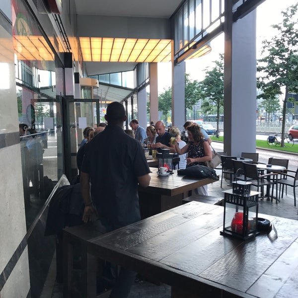 7/6/2017에 John님이 Breakaway Cafe Rotterdam에서 찍은 사진