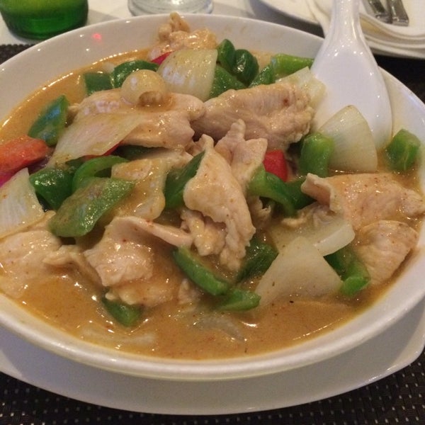 Снимок сделан в Uncle Ted&#39;s Modern Chinese Cuisine пользователем John 7/26/2014
