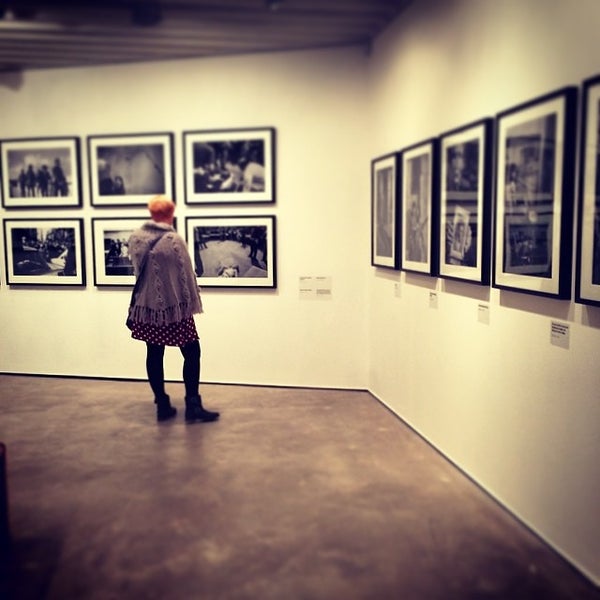 3/26/2014にPaul T.がOpen Eye Galleryで撮った写真