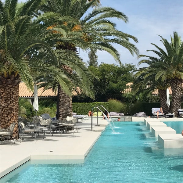 8/28/2017 tarihinde Jess L.ziyaretçi tarafından Hôtel Sezz Saint Tropez'de çekilen fotoğraf