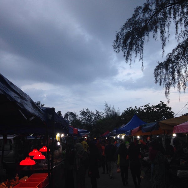 Photos At Pasar Malam Seberang Takir 15 Visitors