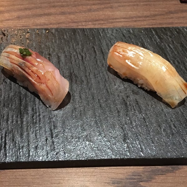10/9/2017 tarihinde Eron S.ziyaretçi tarafından Ijji sushi'de çekilen fotoğraf
