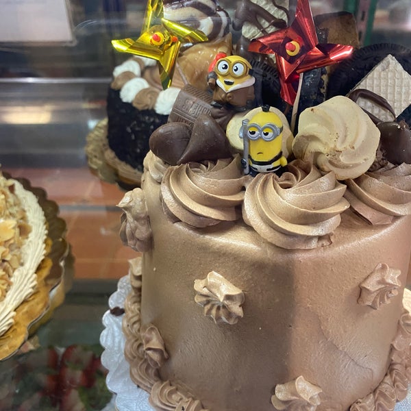 sweet-ann-cakes-bakery