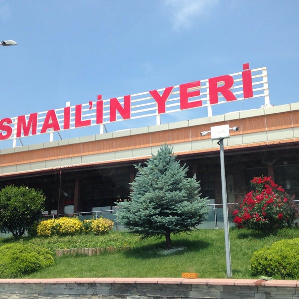รูปภาพถ่ายที่ İsmail&#39;in Yeri โดย atıf เมื่อ 5/9/2016