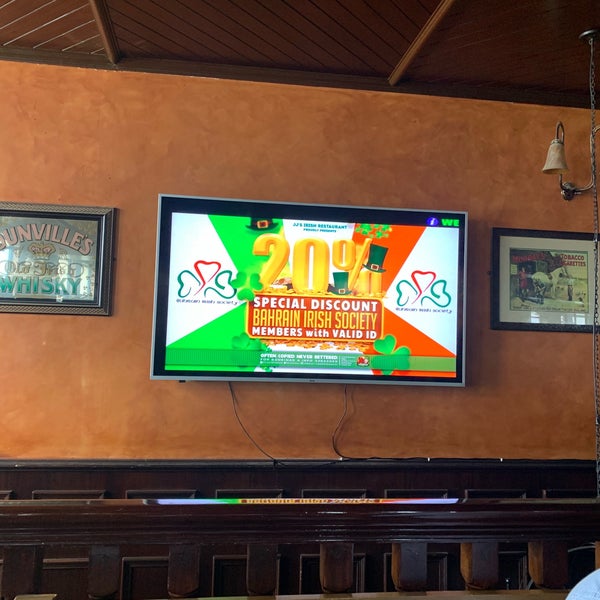 Photo prise au JJ&#39;s Irish Restaurant &amp; Pub par Madan P. le10/14/2018