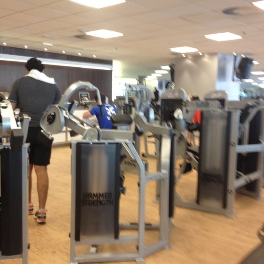 reebok sports club vila olimpia