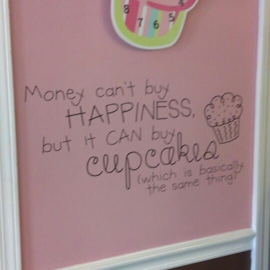 4/20/2013에 Stephen A.님이 The Sweet Spot Bake Shoppe에서 찍은 사진