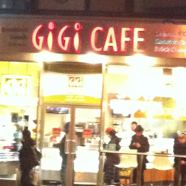 Das Foto wurde bei Gigi Cafe von EJ E. am 1/18/2013 aufgenommen