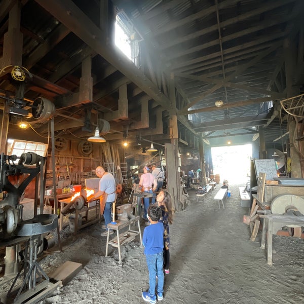 Foto scattata a Antique Gas &amp; Steam Engine Museum da Alejandra E. il 4/10/2022