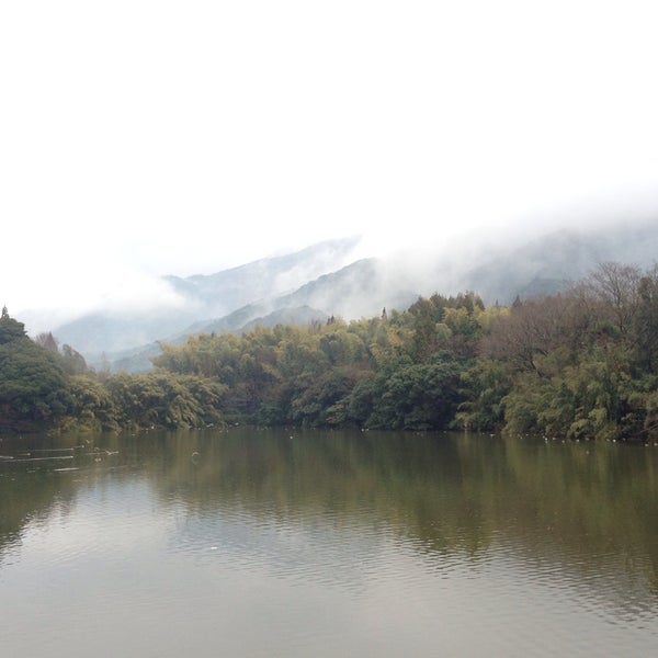 Photos At 花牟礼池 Lake In Kimotsuki Chō