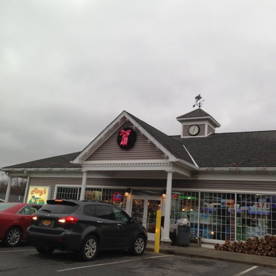 Flory's Convenience & Deli Snack Place in Hopewell Junction