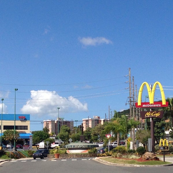 Plaza Guaynabo Shopping Plaza