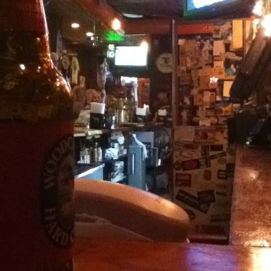 Photo taken at O&#39;Neals Irish Pub by Elisa H. on 11/6/2012