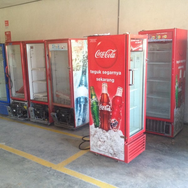 Service Kulkas Coca Cola KULKAS