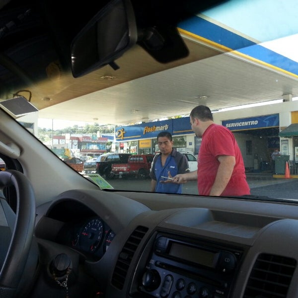 UNO Monumental Gas Station