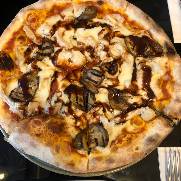 8/26/2021 tarihinde ghazal n.ziyaretçi tarafından Emporio Pizza &amp; Pasta'de çekilen fotoğraf