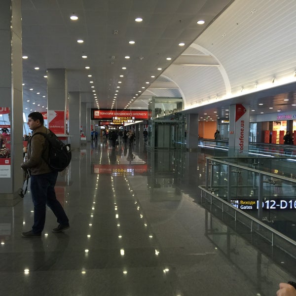 รูปภาพถ่ายที่ Sân bay quốc tế Boryspil (KBP) โดย Oleksii S. เมื่อ 11/3/2015