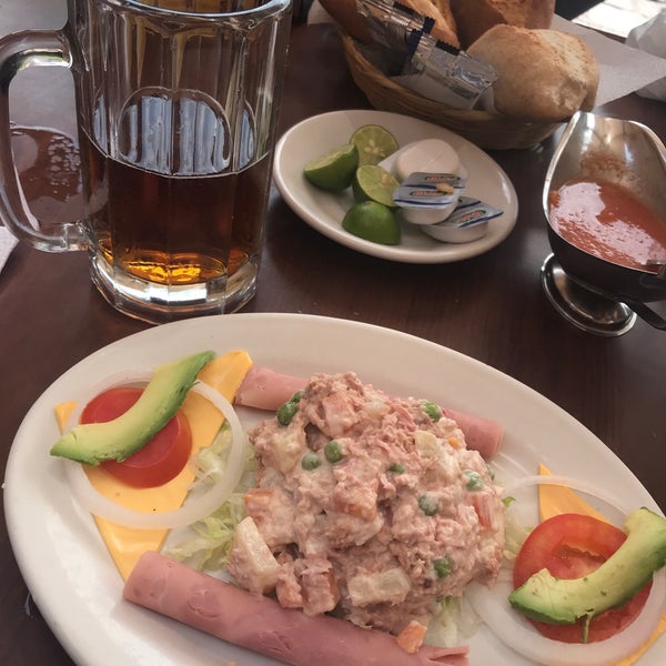 9/15/2018 tarihinde Onur Metin C.ziyaretçi tarafından Restaurante La Posada Del Virrey'de çekilen fotoğraf