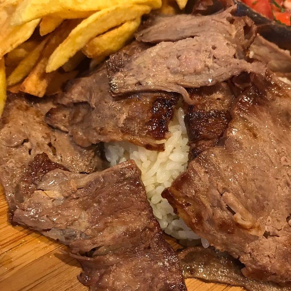 Photo taken at Konsept Steak &amp; Döner by Ferhat Selçuk A. on 6/17/2017