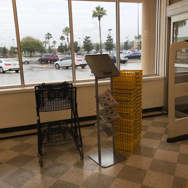 OfficeMax Office Supply Store in Kissimmee