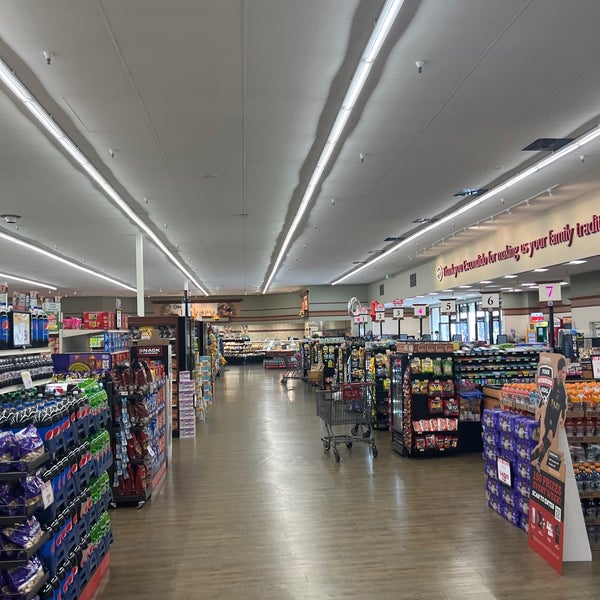 Stater Bros. Markets (Now Closed) Grocery Store in Central Escondido