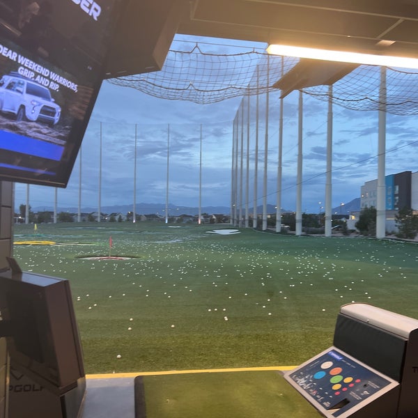 Photo taken at Topgolf by World Travels 24 on 8/13/2022