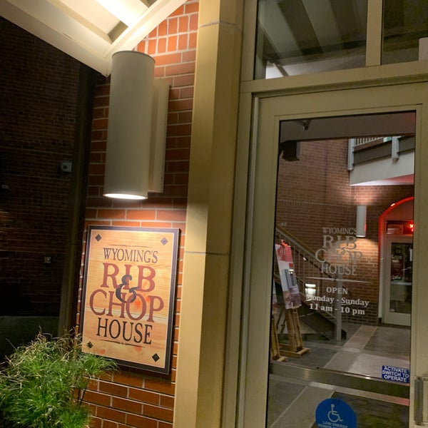 Wyoming's Rib & Chop House Steakhouse in Cheyenne