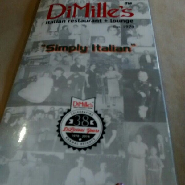 Foto tirada no(a) DiMille&#39;s Italian Restaurant por Virginia B. em 4/7/2016