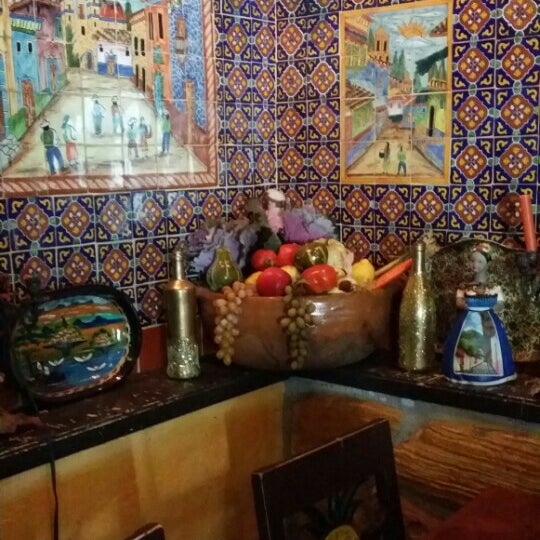 3/9/2016에 Virginia B.님이 Huapangos Mexican Cuisine에서 찍은 사진