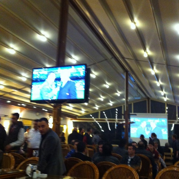 4/3/2013にGökhan Ö.がBeylerbeyi Cafeで撮った写真