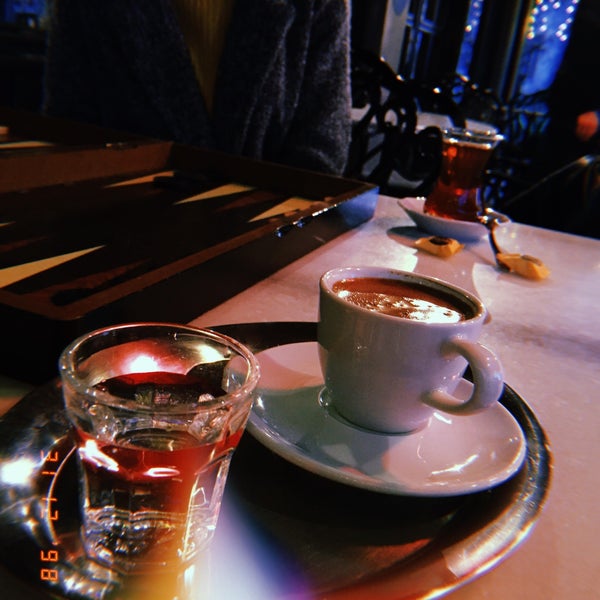 Снимок сделан в Cafe Altyazı пользователем Gülsu 12/31/2018