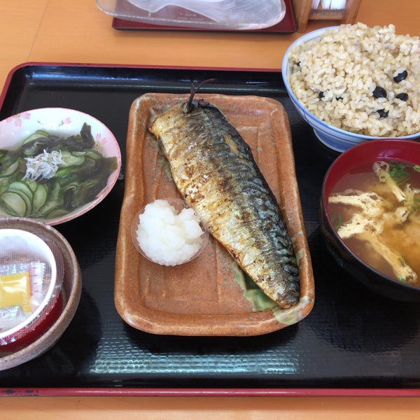 魚ばぁさんの食堂 おくどさん 屋島店 Teishoku Restaurant In 高松市 魚ばぁさんの食堂 おくどさん 屋島店 Teishoku Restaurant In 高松市