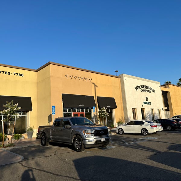 River Park Shopping Center Woodward Park 71 E Via la Plata