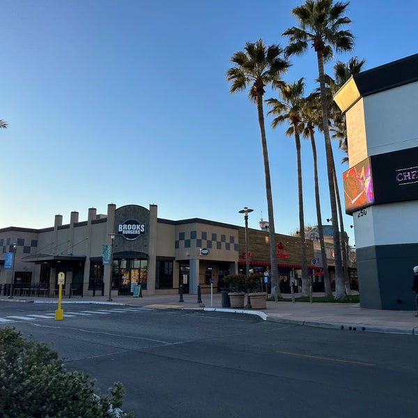 River Park Shopping Center Woodward Park 71 E Via la Plata