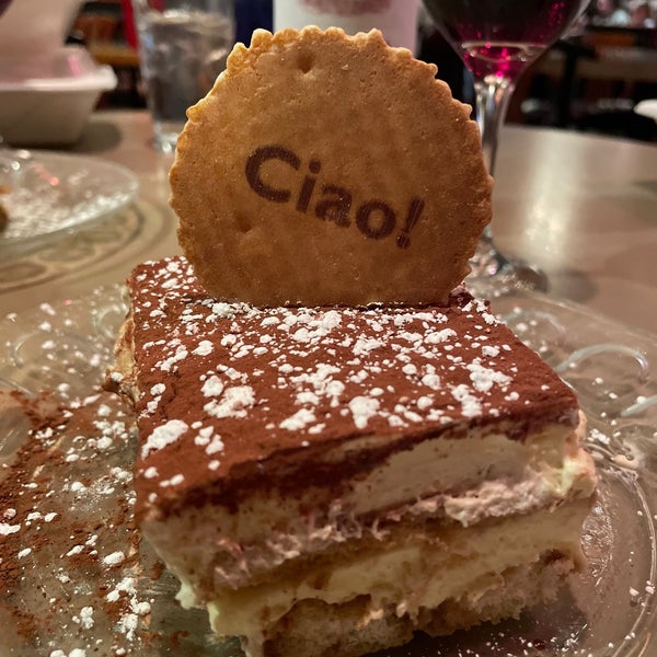 Foto tomada en Cascone&#39;s Italian Restaurant  por Roni D. el 1/18/2024