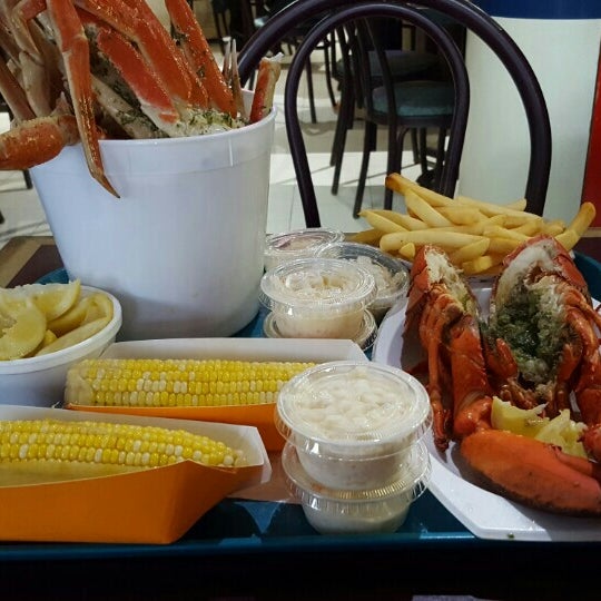 Photos at Jordan's Lobster Dock Sheepshead Bay 3165 Harkness Ave