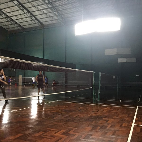 Diana Badminton Court - สนามแบดมินตัน ใน Bangkok
