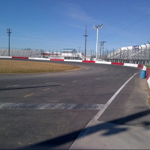 Photo prise au Meridian Speedway par Adam N. le2/15/2013