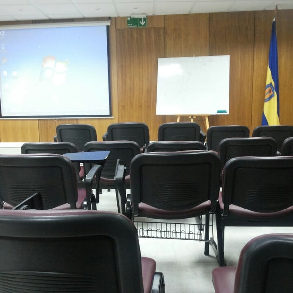 Foto tomada en Arco Universidad de Concepción  por Andrea P. el 6/17/2015