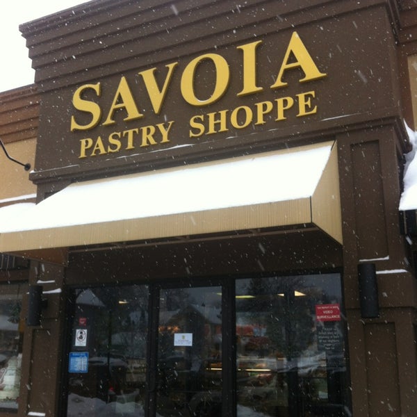 Savoia Italian Bakery - 2267 Clifford Ave